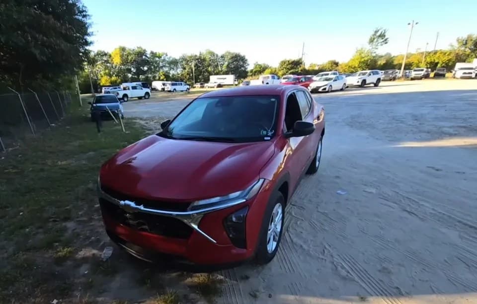 2026 CHEVROLET TRAX LS 2