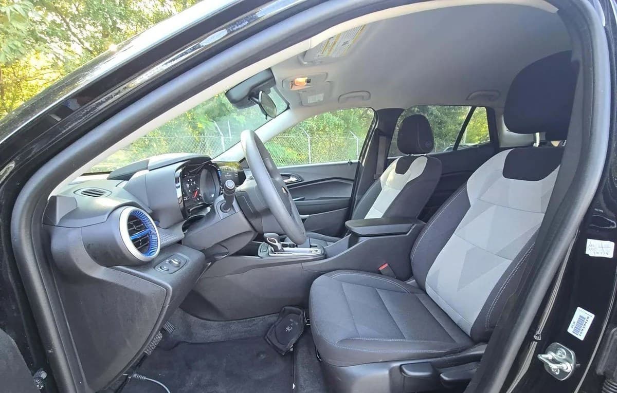 2026 CHEVROLET TRAX LS 4