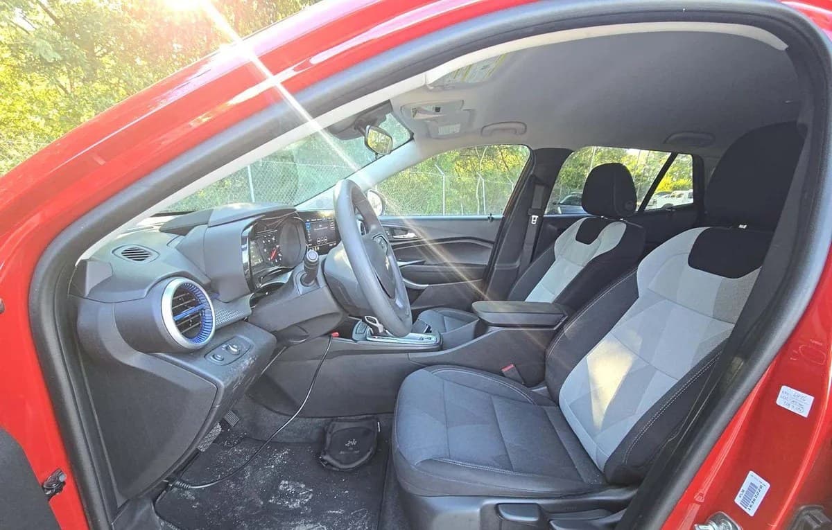 2026 CHEVROLET TRAX LS 4