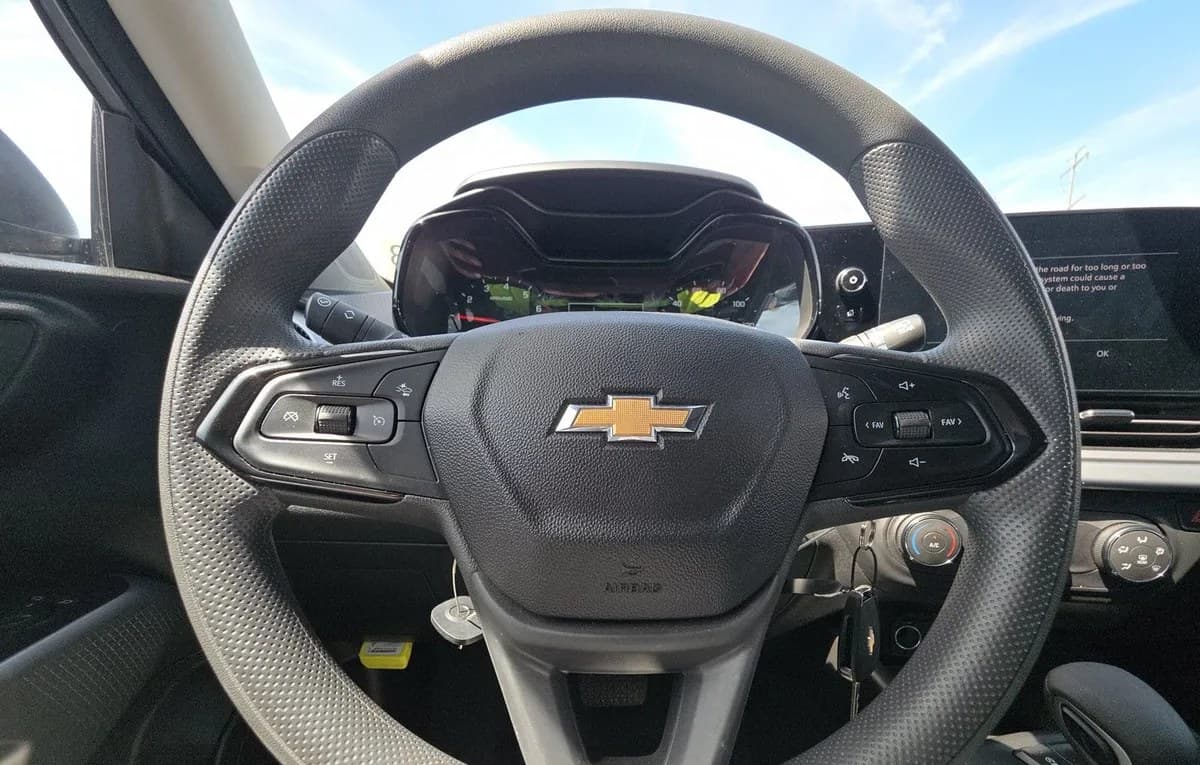 2026 CHEVROLET TRAX LS 7