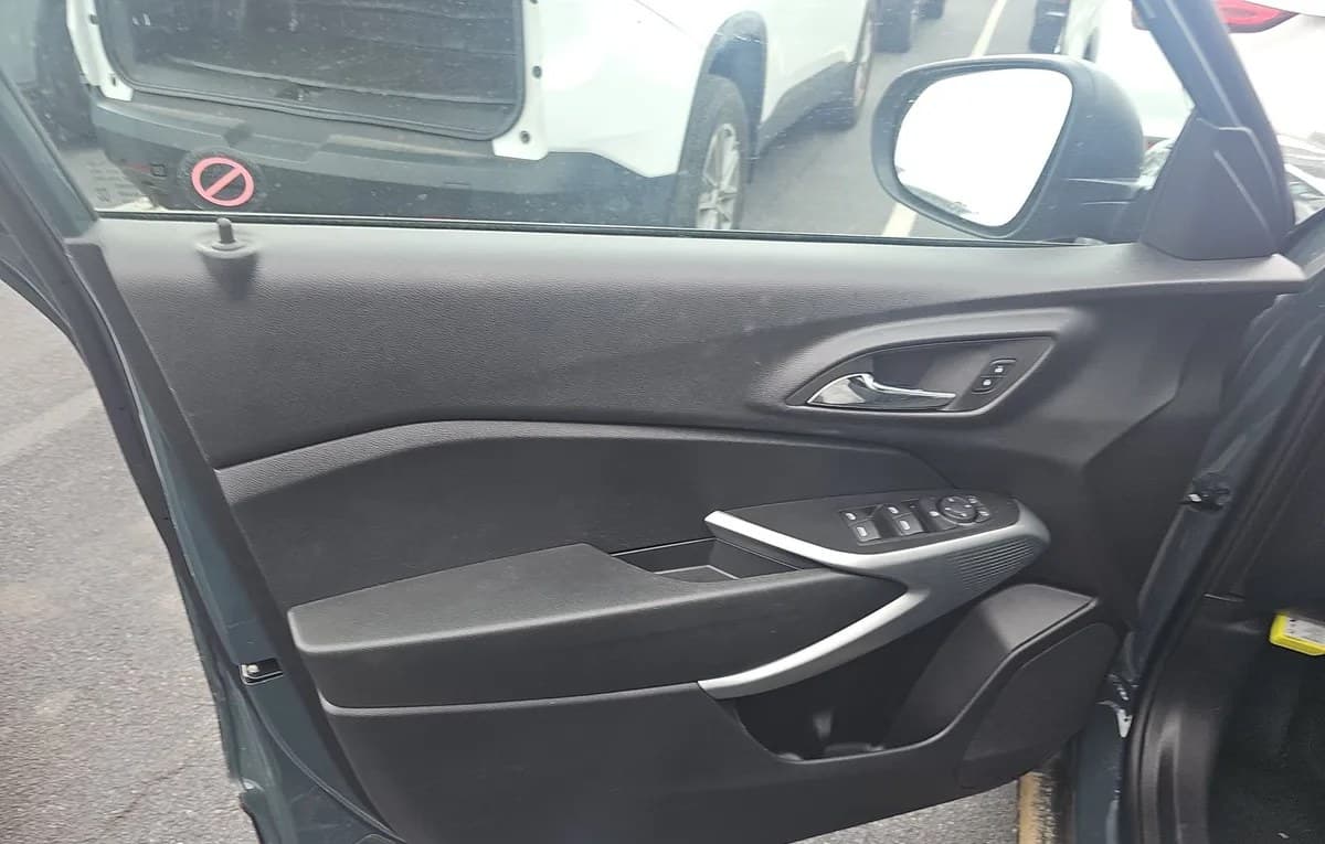 2026 CHEVROLET TRAX LS 6