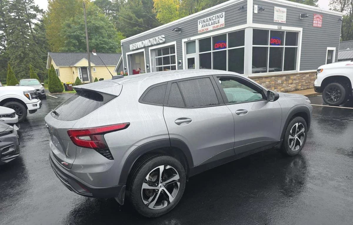 2024 CHEVROLET TRAX 1RS 4