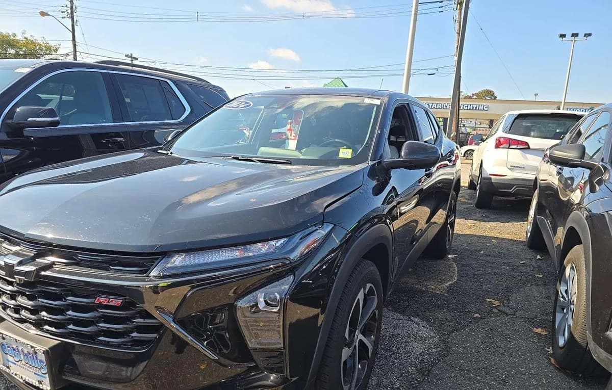 2024 CHEVROLET TRAX 1RS 2