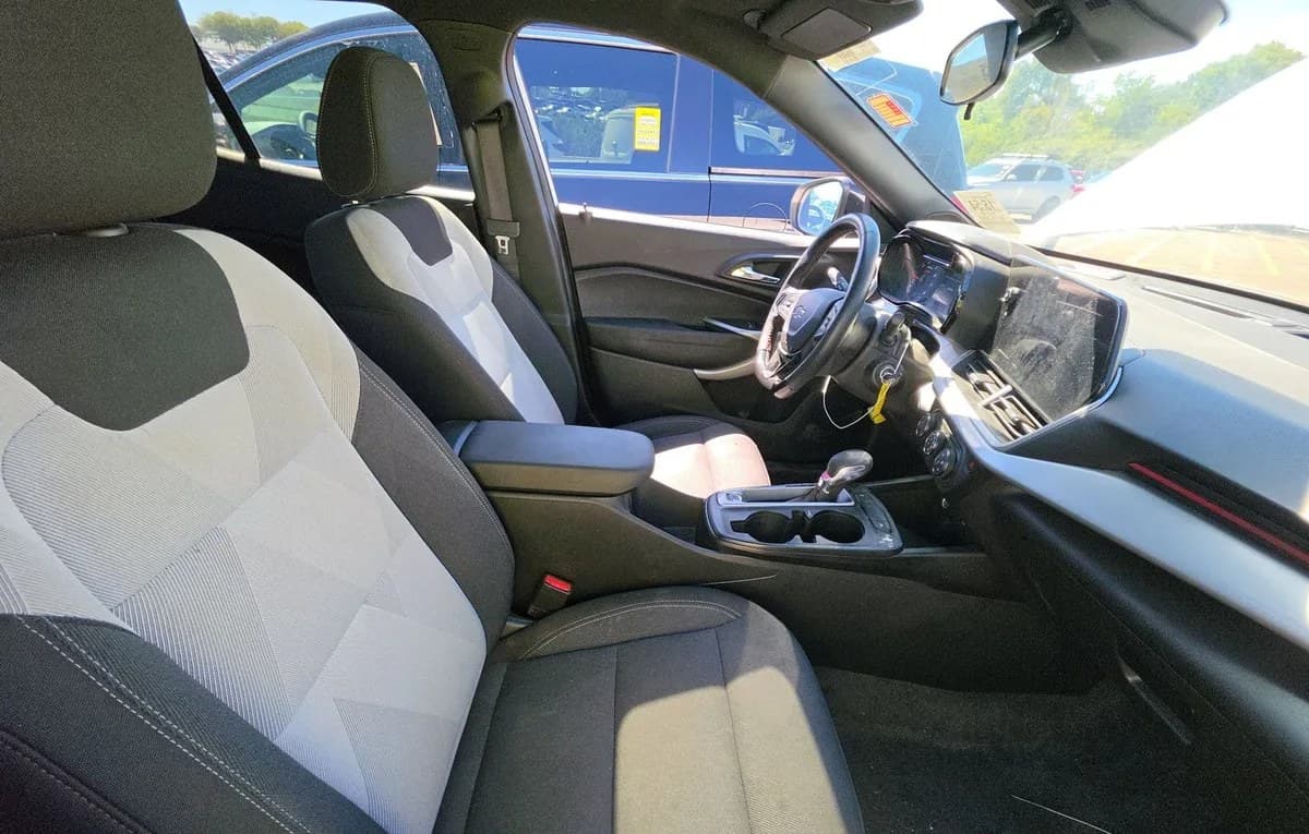 2026 CHEVROLET TRAX 1RS 5
