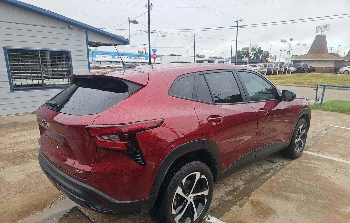 2025 CHEVROLET TRAX 1RS 4