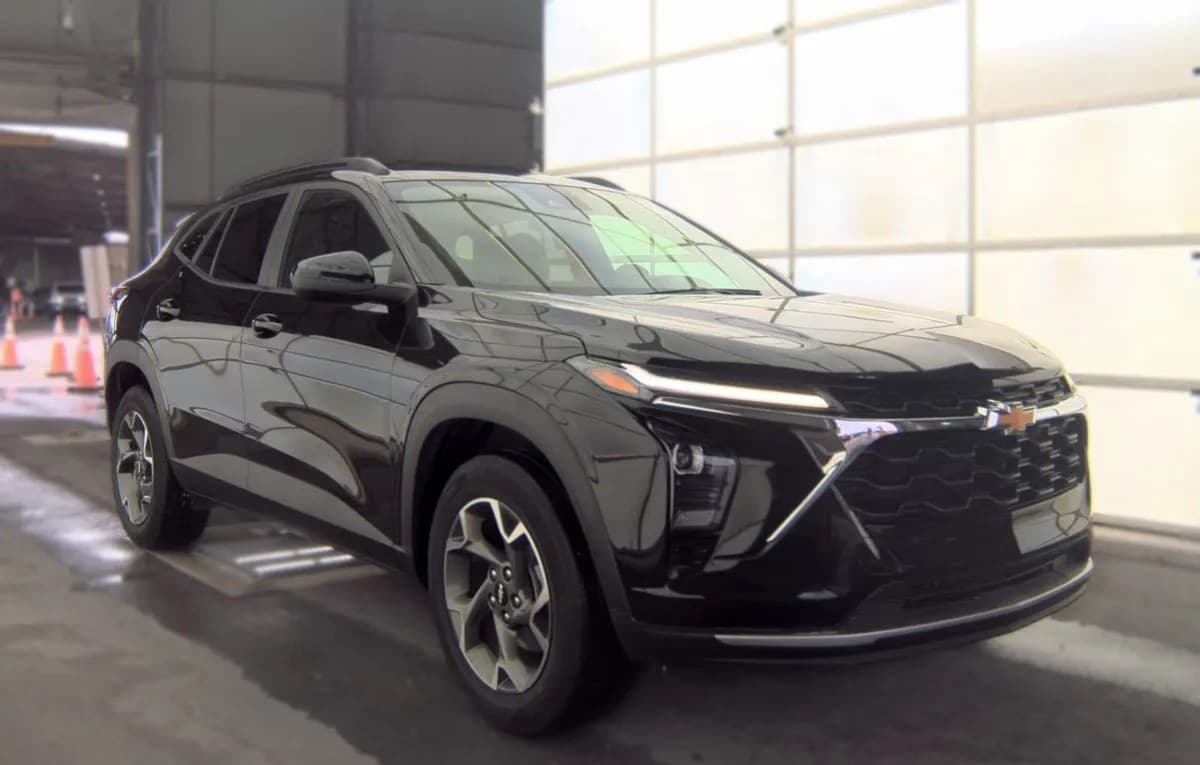 2024 CHEVROLET TRAX LT 4