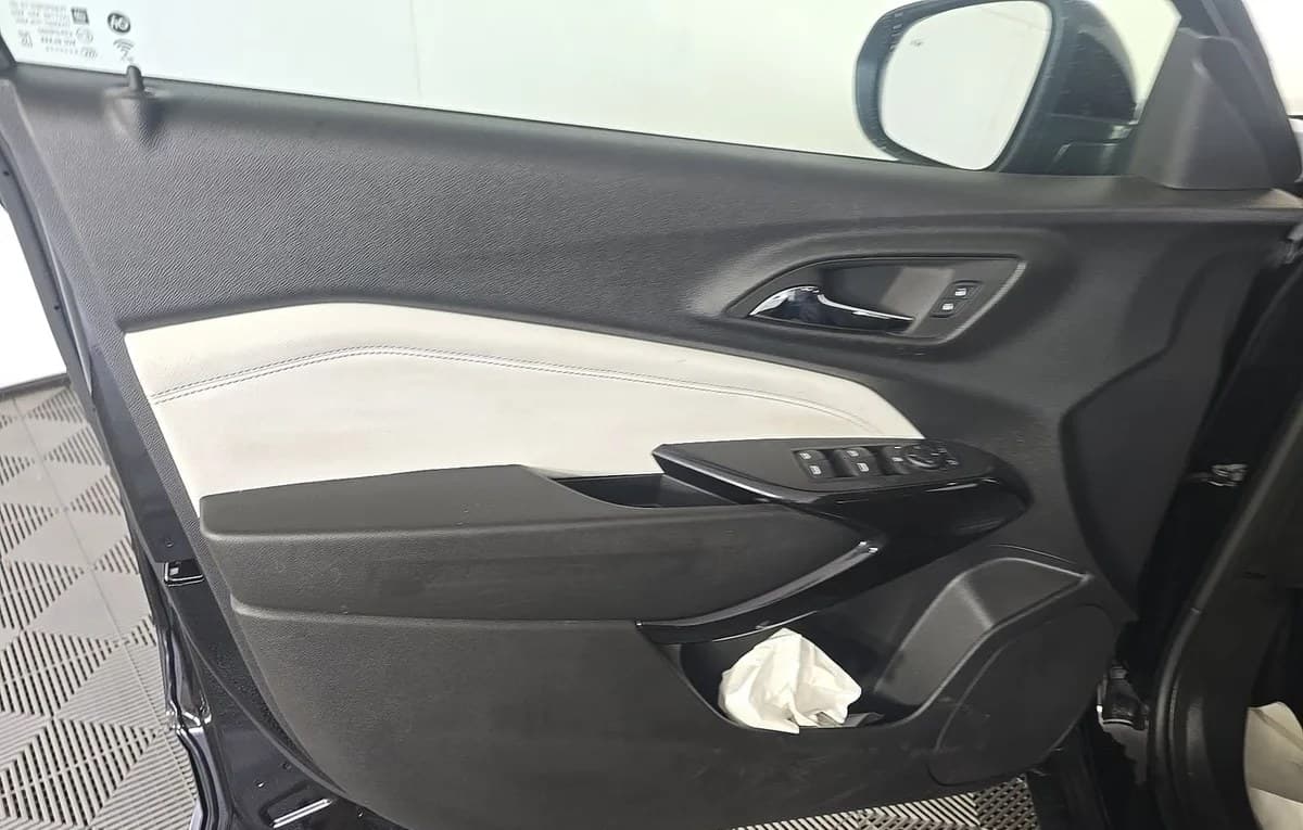 2024 CHEVROLET TRAX LT 6