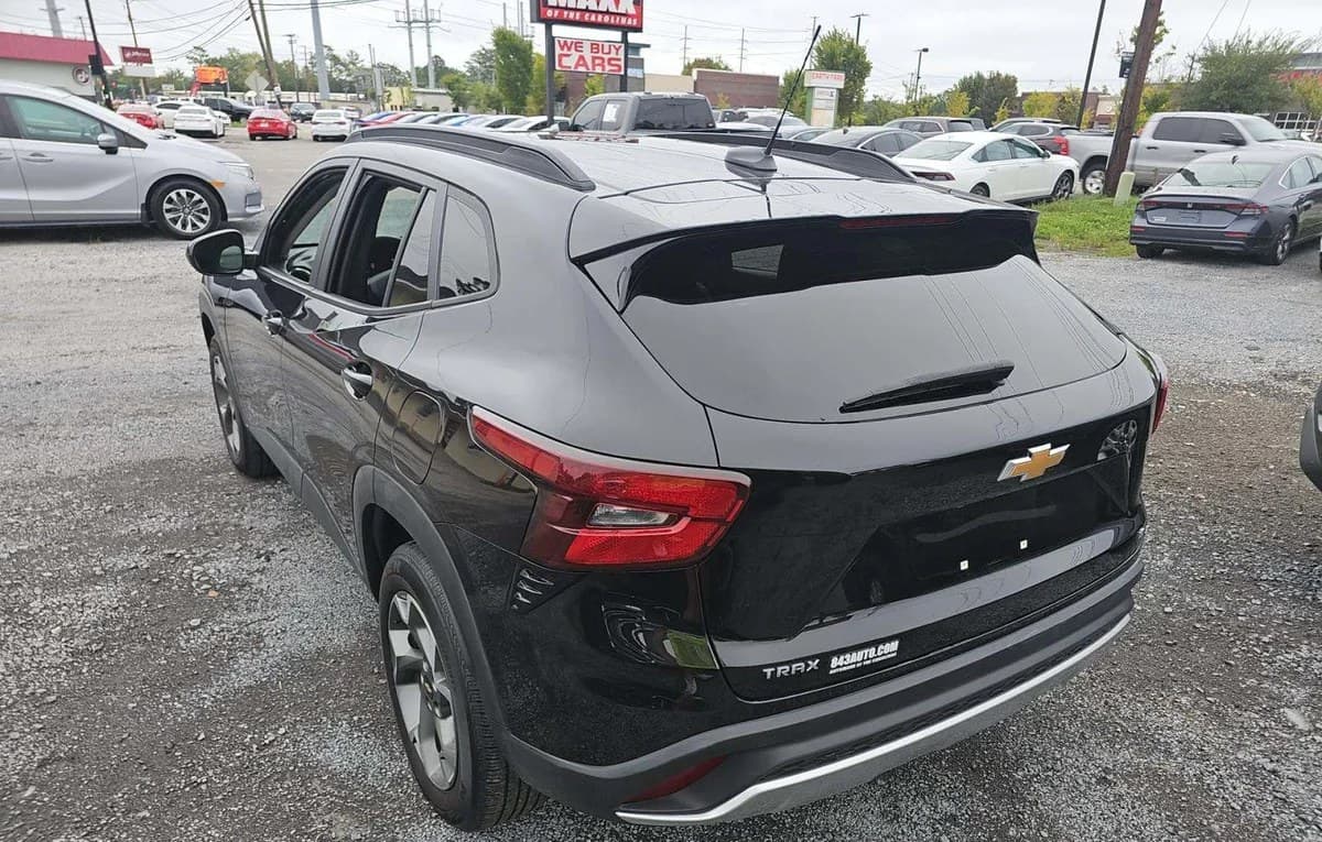 2025 CHEVROLET TRAX LT 3