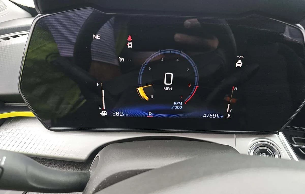 2025 CHEVROLET TRAX LT 6