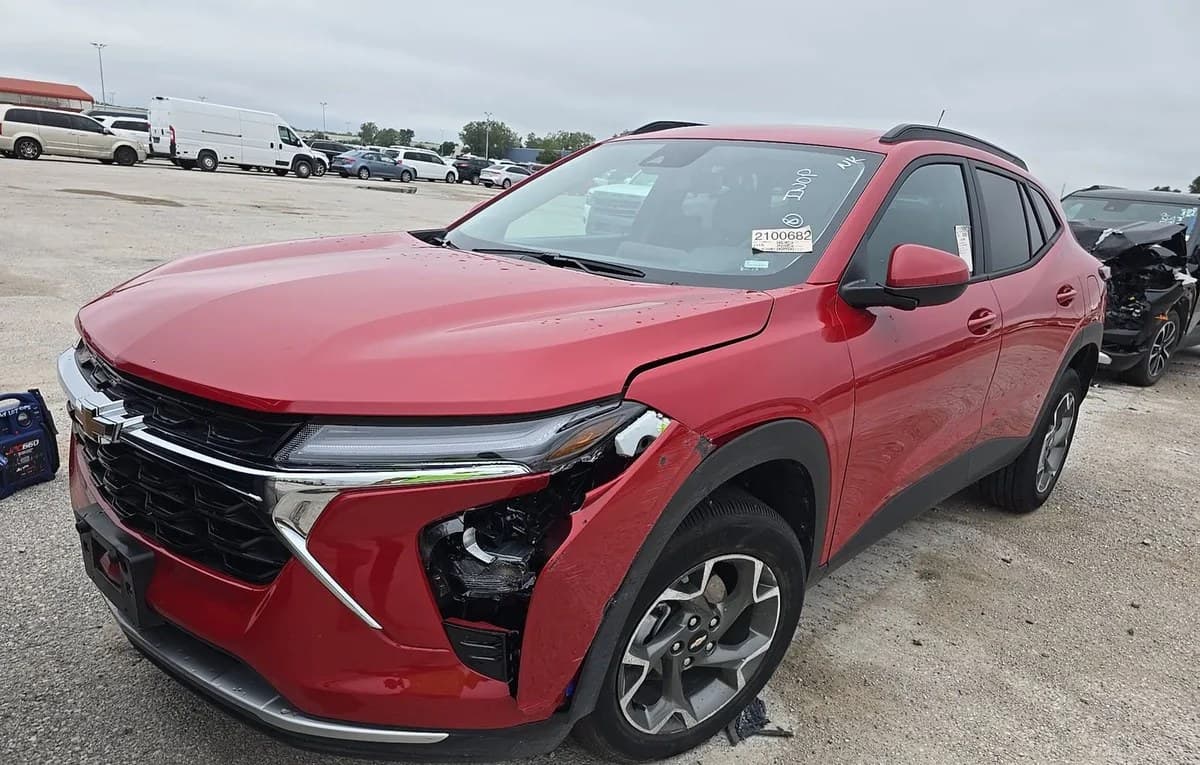 2026 CHEVROLET TRAX LT 2