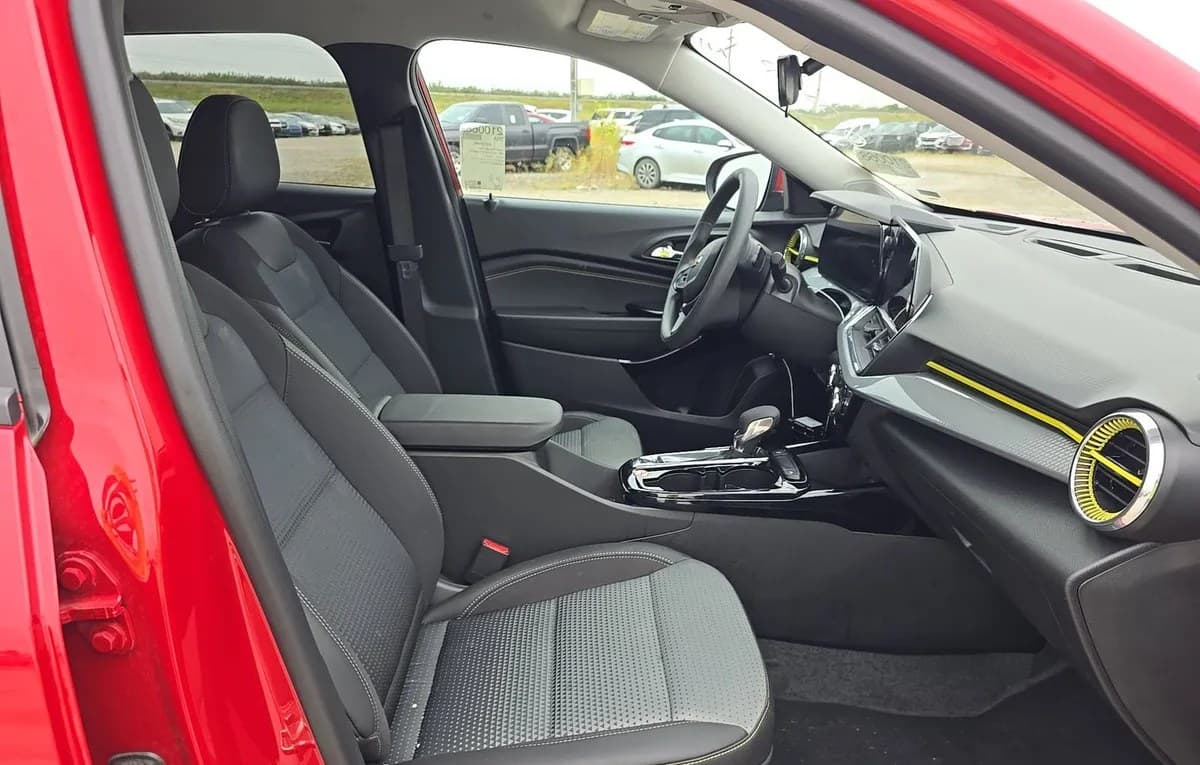 2026 CHEVROLET TRAX LT 5