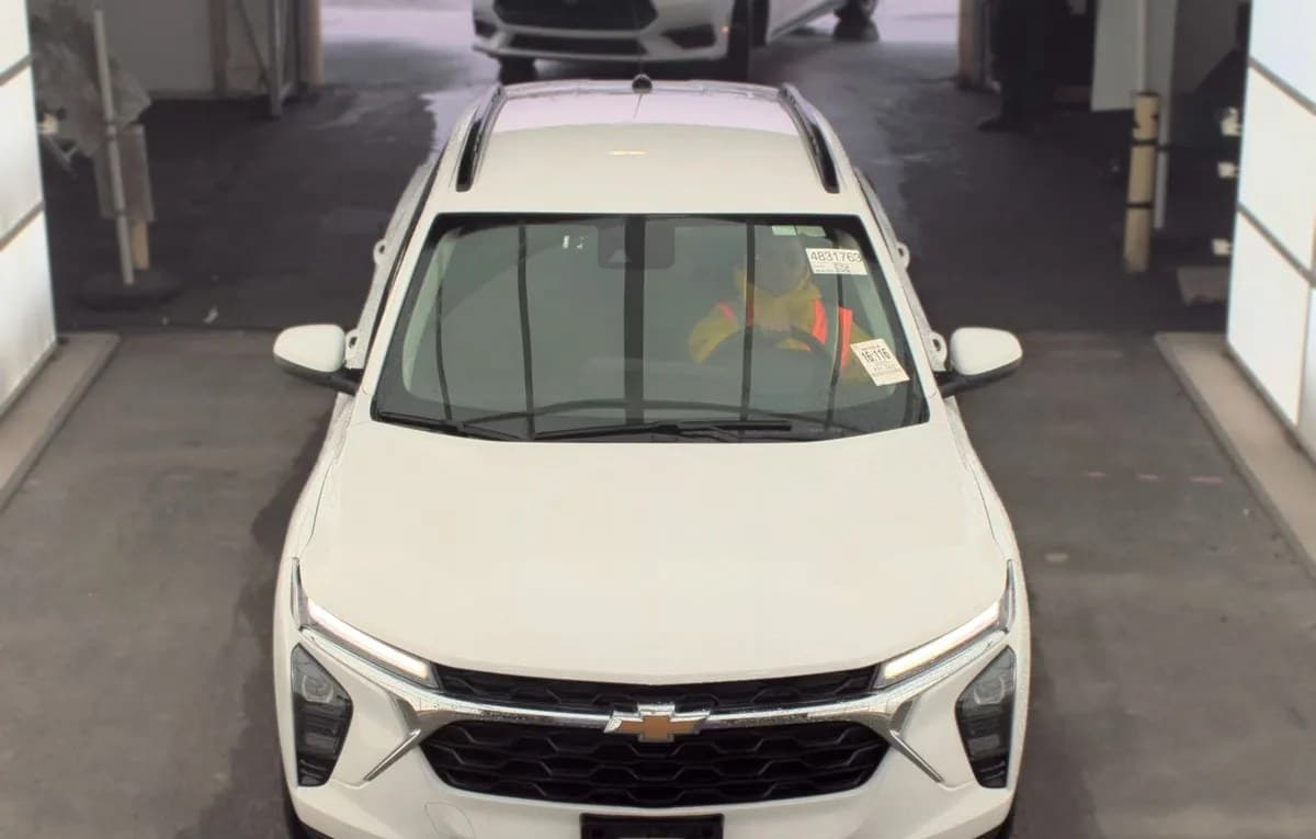 2025 CHEVROLET TRAX LT 3