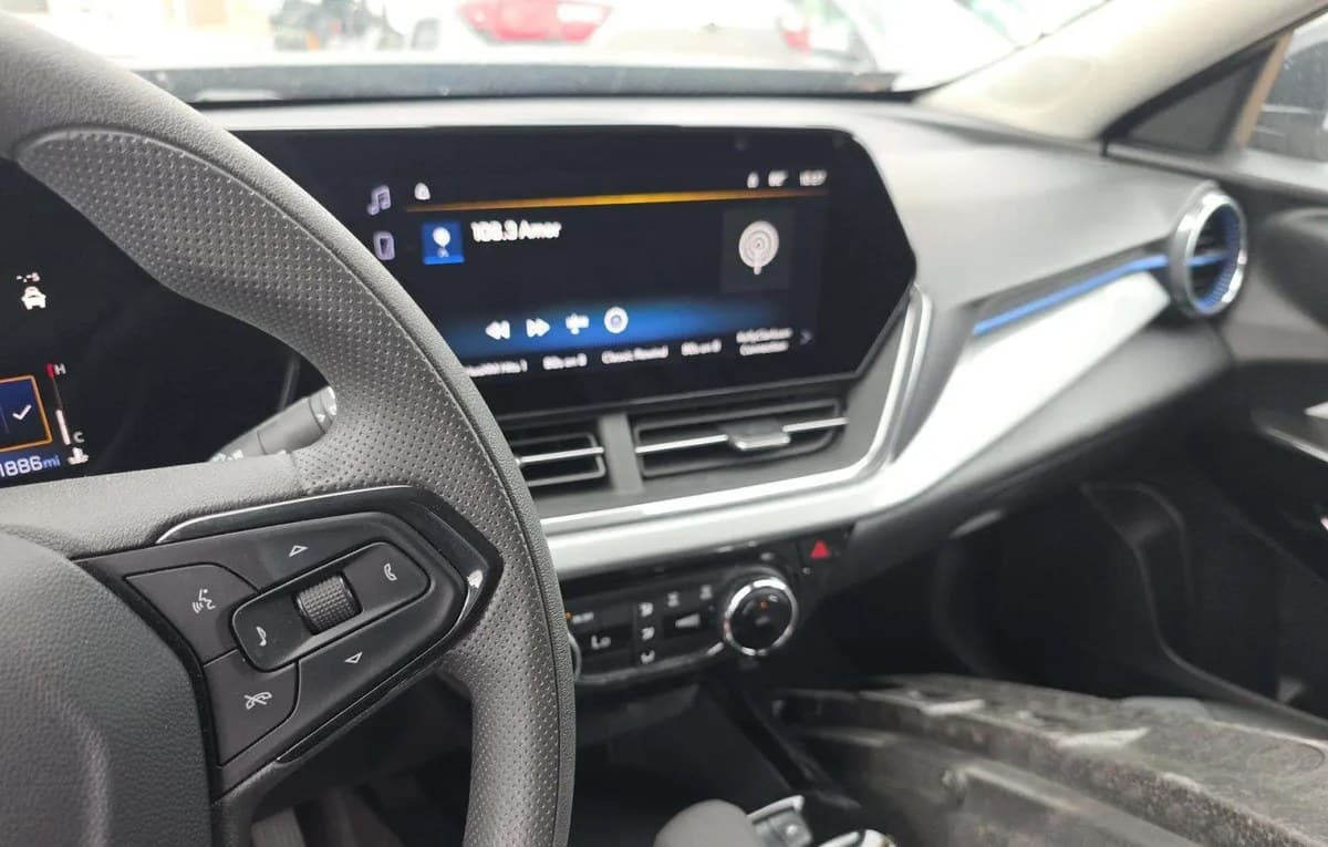 2026 CHEVROLET TRAX LT 7