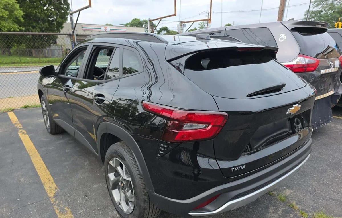 2026 CHEVROLET TRAX LT 3