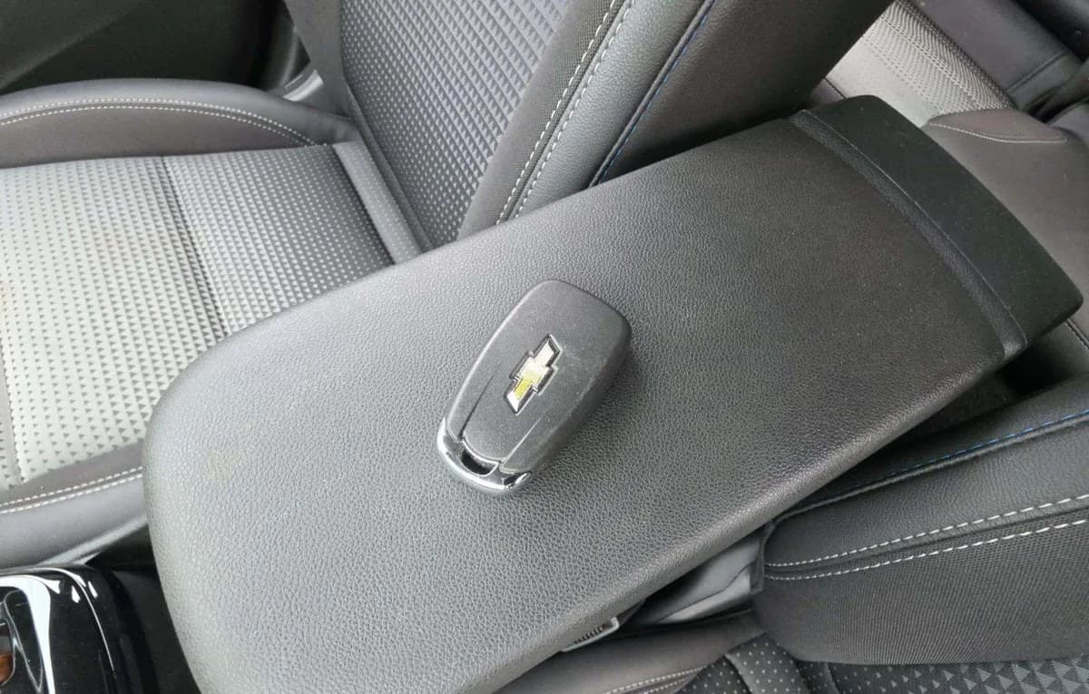 2026 CHEVROLET TRAX LT 5