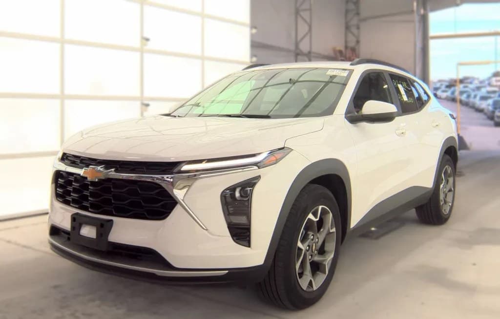 2025 CHEVROLET TRAX LT 1