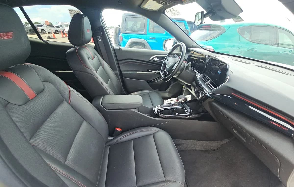 2024 CHEVROLET TRAX 2RS 5
