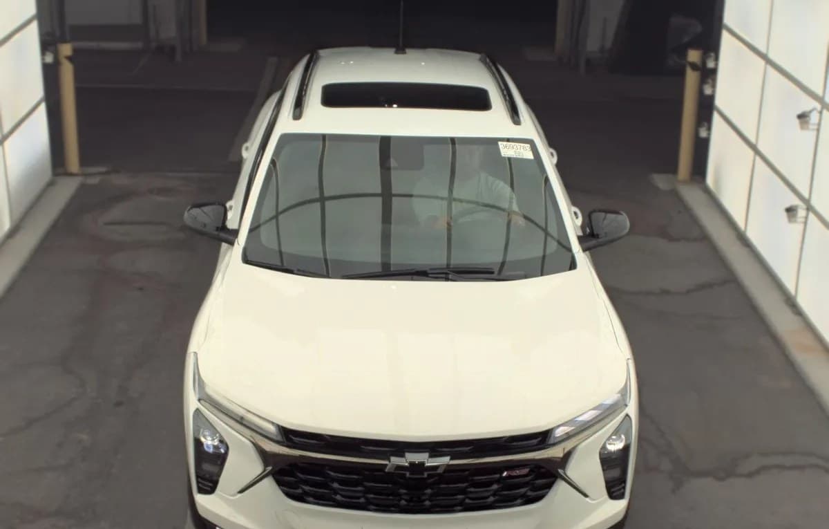 2025 CHEVROLET TRAX 2RS 3