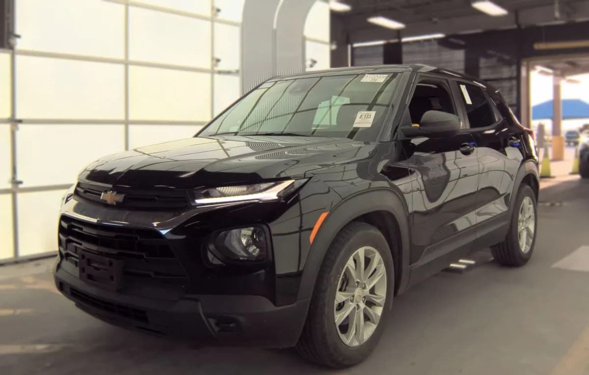 2021 CHEVROLET TRAILBLAZER LS 2