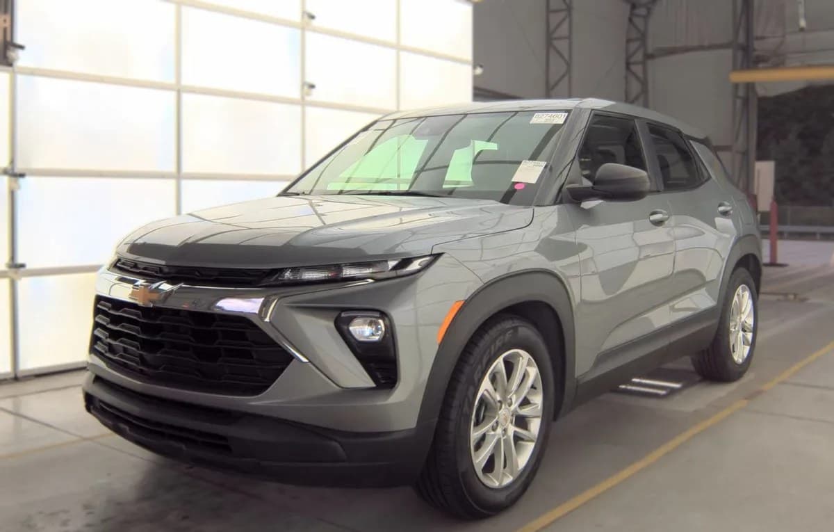 2024 CHEVROLET TRAILBLAZER LS 2