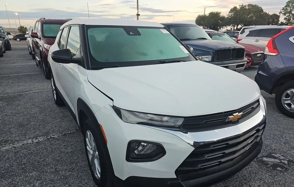 2022 CHEVROLET TRAILBLAZER LS 4