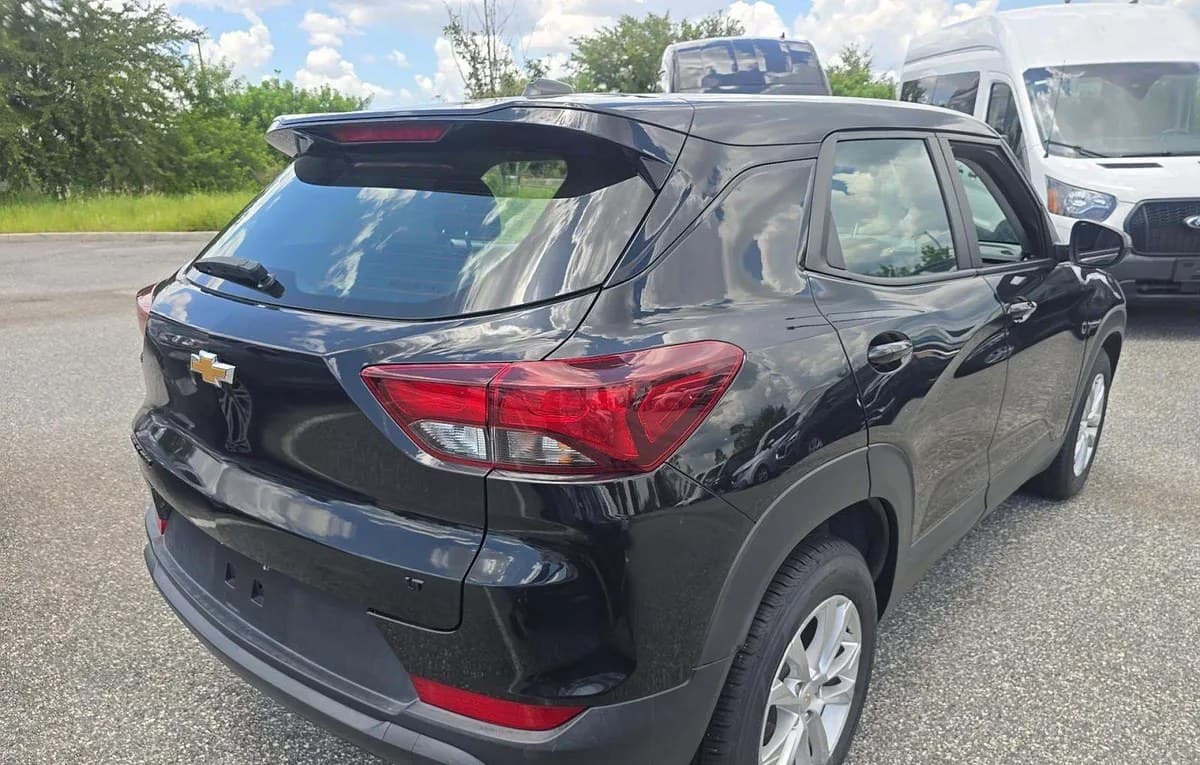 2023 CHEVROLET TRAILBLAZER LS 4