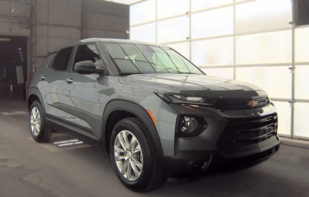 2021 CHEVROLET TRAILBLAZER LS 4