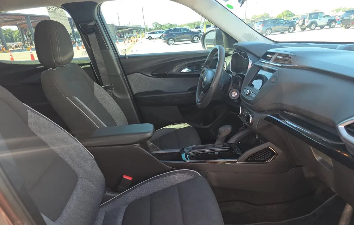 2021 CHEVROLET TRAILBLAZER LS 5