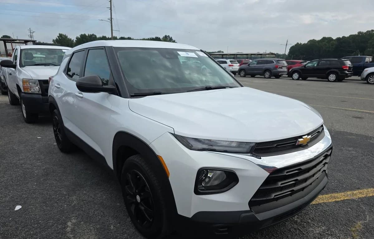 2022 CHEVROLET TRAILBLAZER LS 4