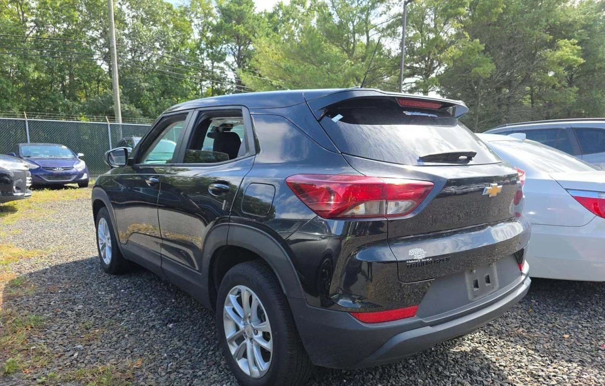 2024 CHEVROLET TRAILBLAZER LS 3