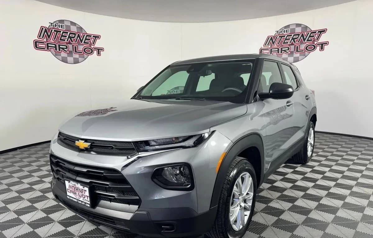 2023 CHEVROLET TRAILBLAZER LS 4