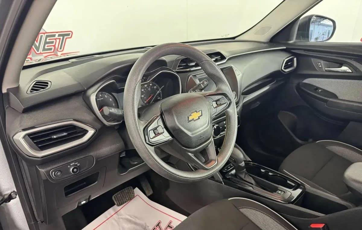 2023 CHEVROLET TRAILBLAZER LS 7