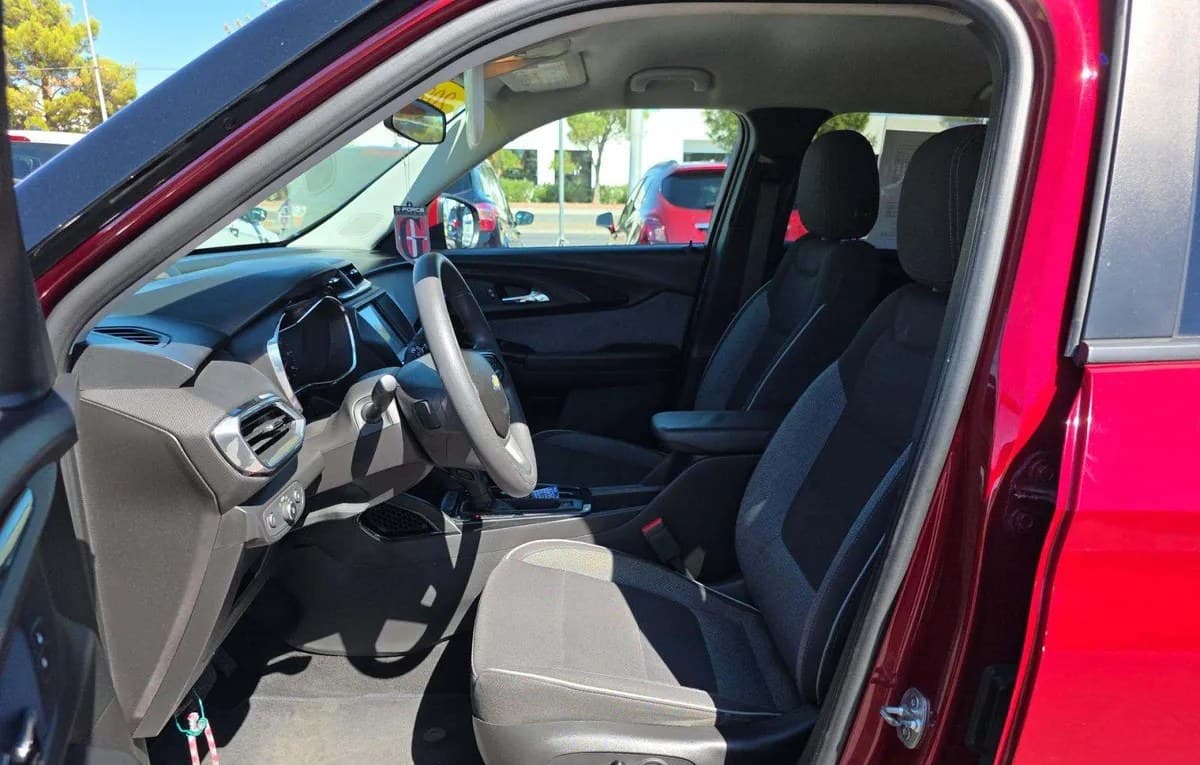 2021 CHEVROLET TRAILBLAZER LT 4