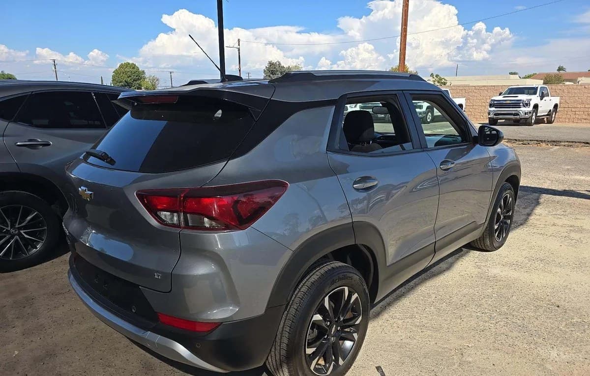 2023 CHEVROLET TRAILBLAZER LT 4