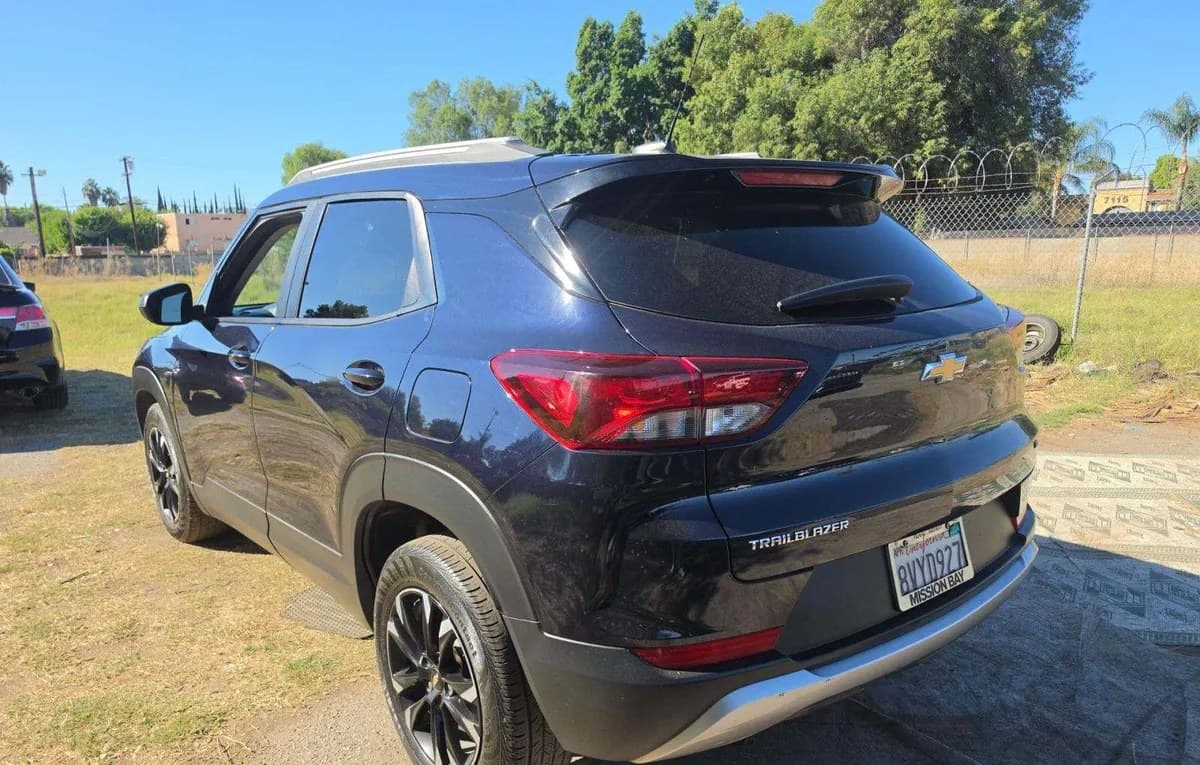 2021 CHEVROLET TRAILBLAZER LT 3