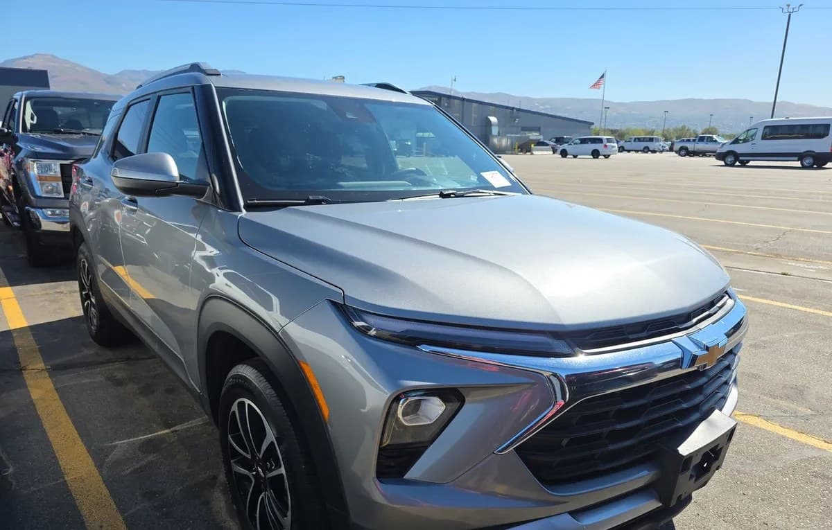2025 CHEVROLET TRAILBLAZER LT 4