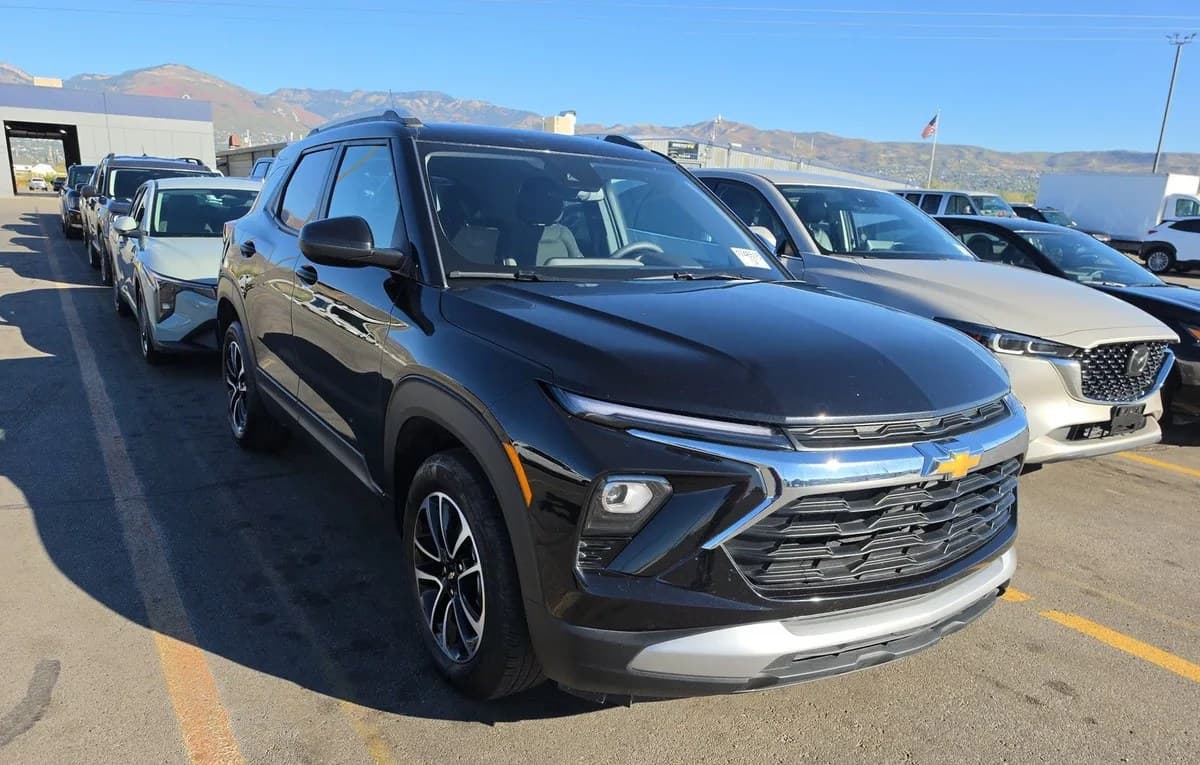 2025 CHEVROLET TRAILBLAZER LT 4