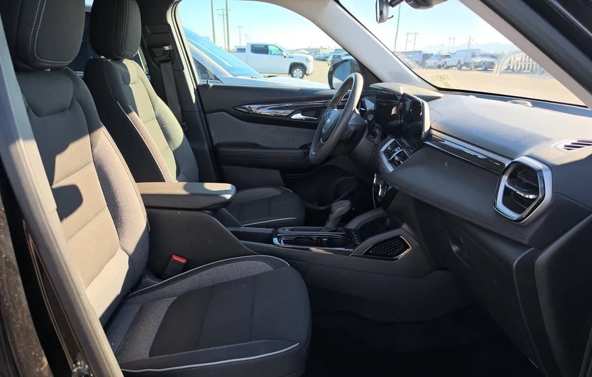 2025 CHEVROLET TRAILBLAZER LT 5