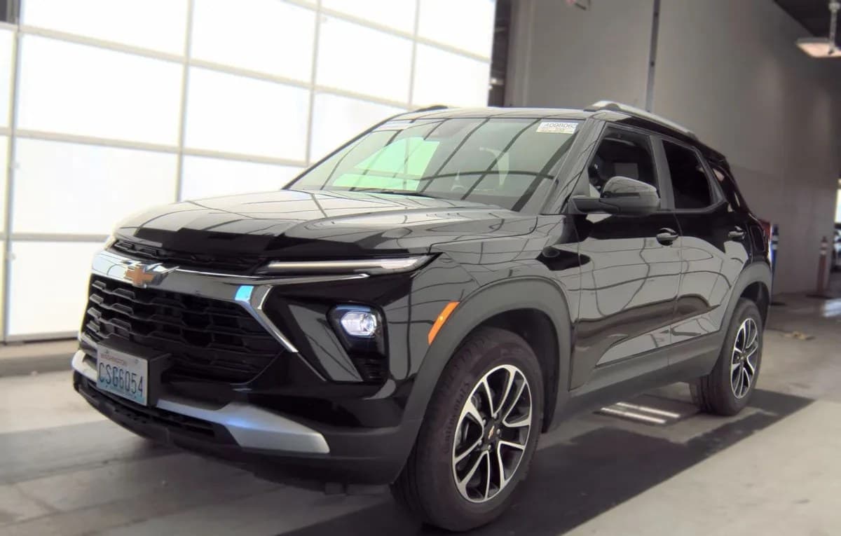 2025 CHEVROLET TRAILBLAZER LT 2