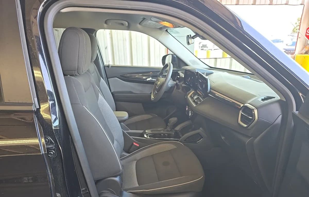 2025 CHEVROLET TRAILBLAZER LT 5