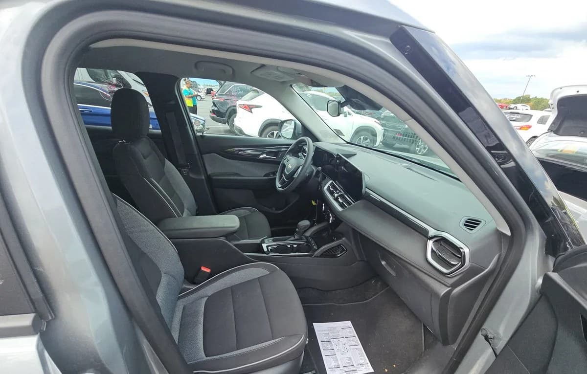 2025 CHEVROLET TRAILBLAZER LT 1LT 5
