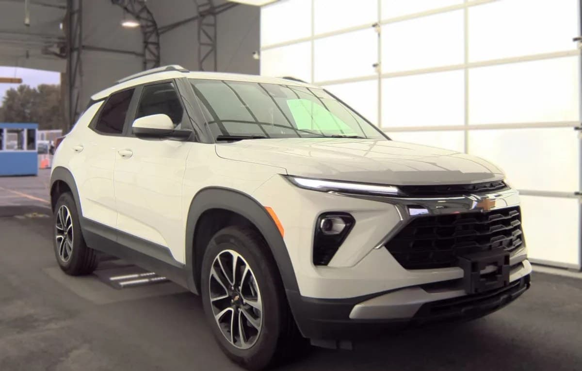 2025 CHEVROLET TRAILBLAZER LT 4