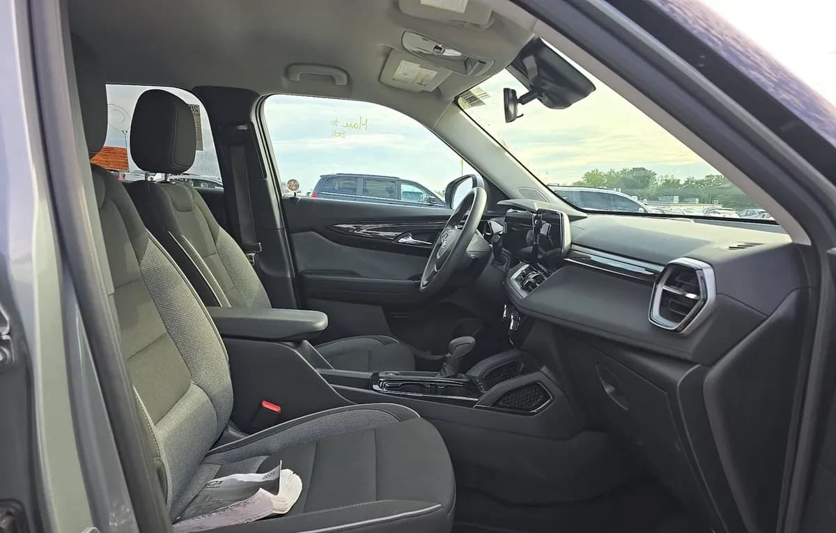 2025 CHEVROLET TRAILBLAZER LT 5