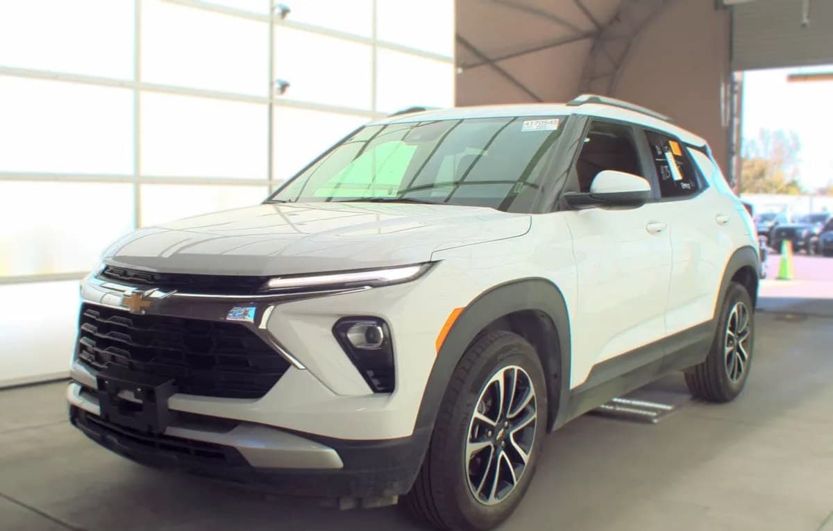 2025 CHEVROLET TRAILBLAZER LT 2