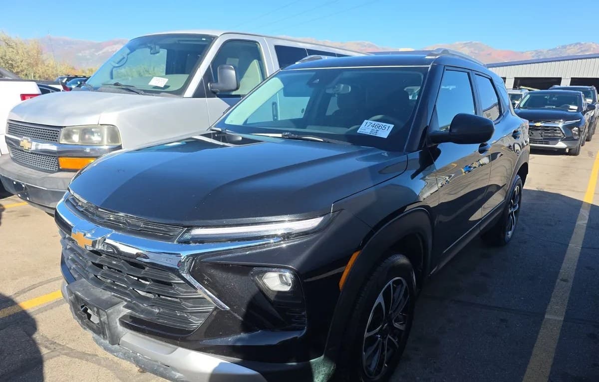 2025 CHEVROLET TRAILBLAZER LT 2