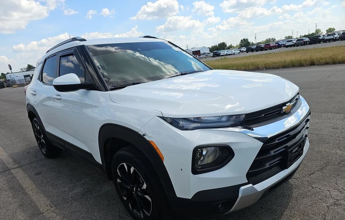 2023 CHEVROLET TRAILBLAZER LT 1LT 4