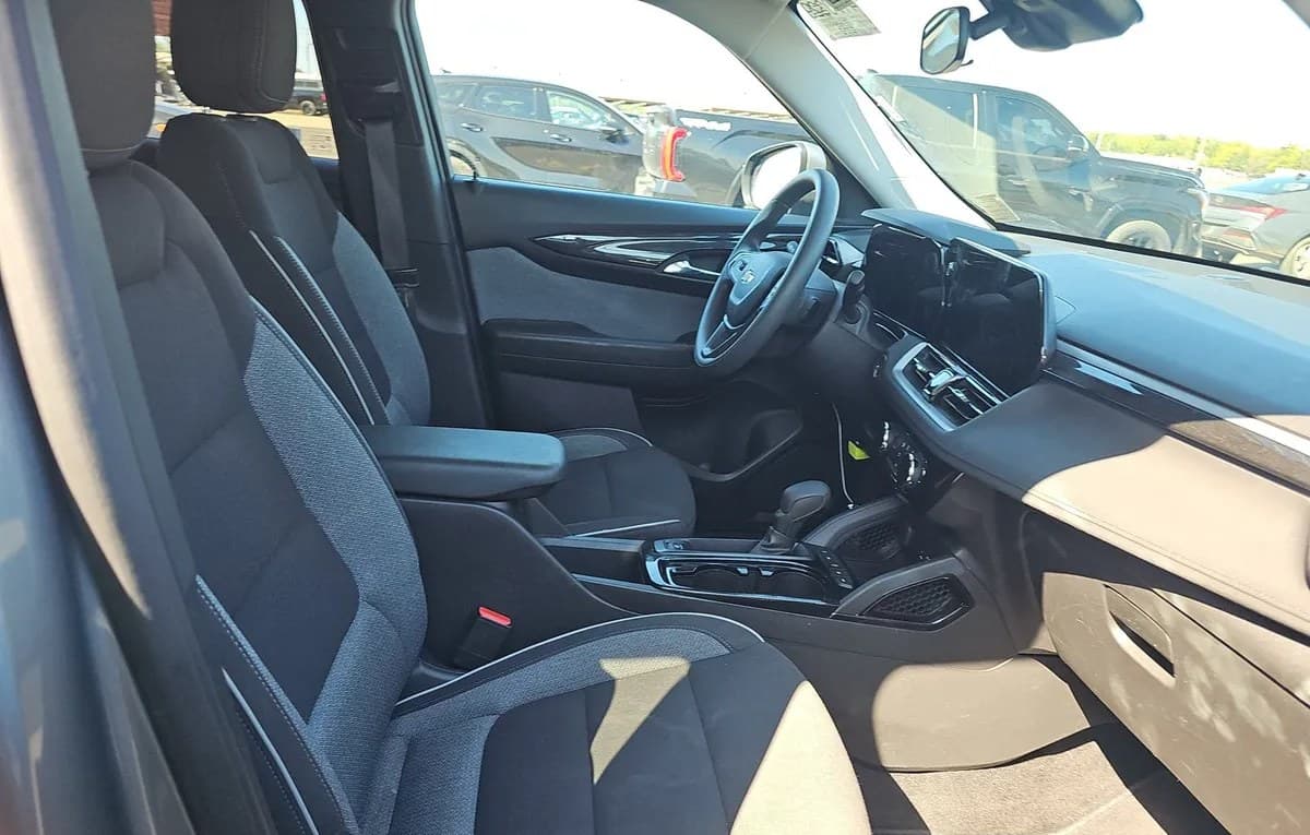 2025 CHEVROLET TRAILBLAZER LT 5