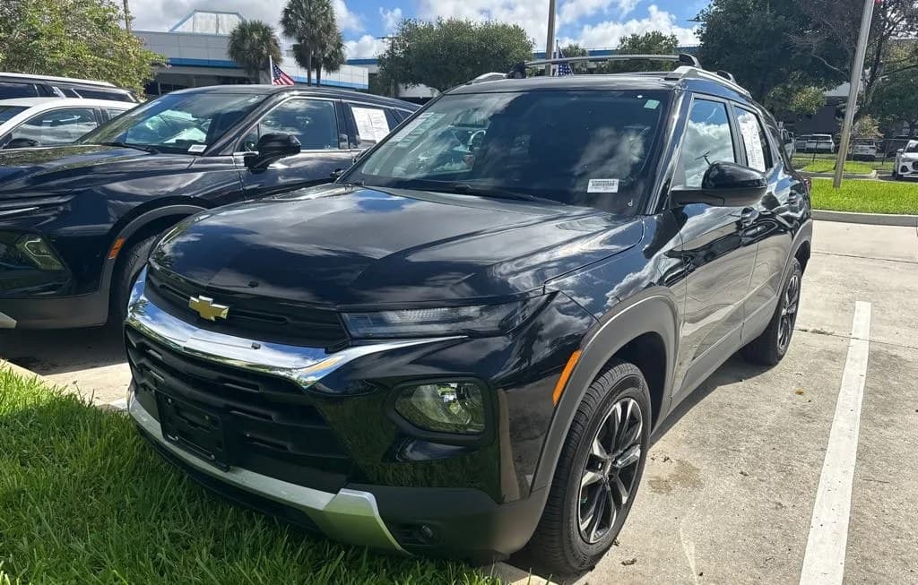 2021 CHEVROLET TRAILBLAZER LT 2