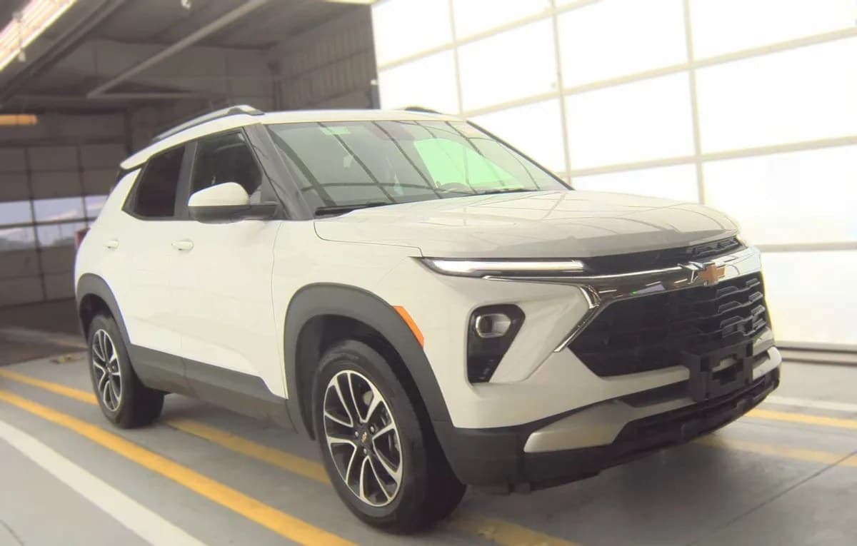 2025 CHEVROLET TRAILBLAZER LT 4