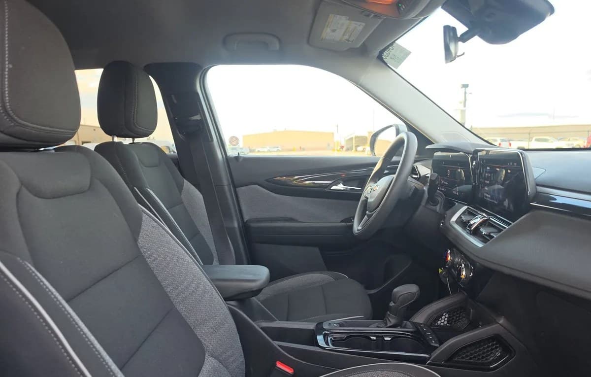 2025 CHEVROLET TRAILBLAZER LT 5
